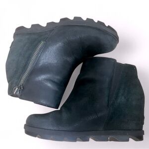 Sorel Joan of Arctic Waterproof Wedge Booties women’s size 7.5